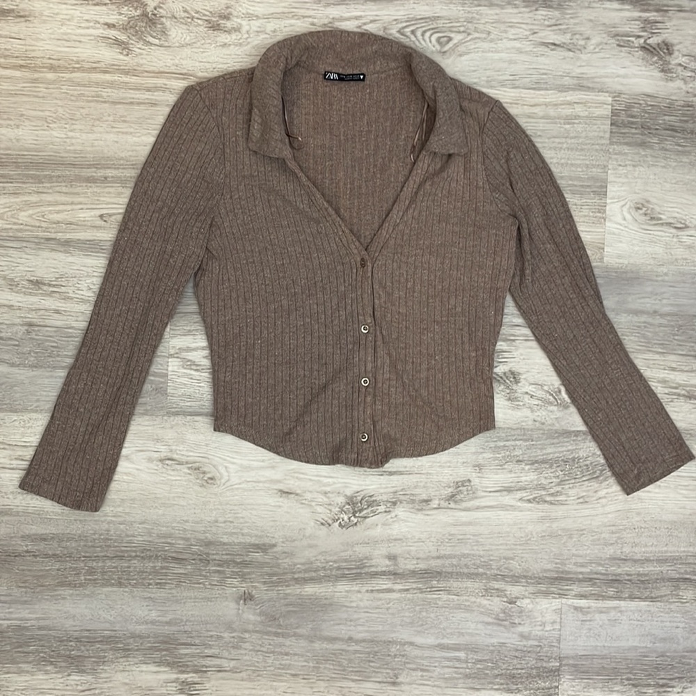 Zara Mauve Long Sleeve Button Front Waist Length Sweater with Collar Size Medium - Picture 4 of 10